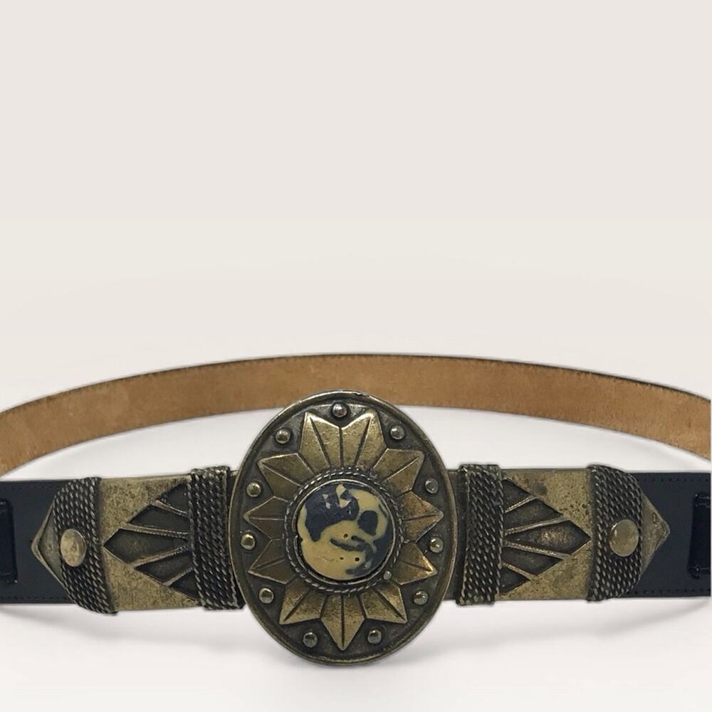 Vintage 1990's Western Style Black & Tan Belt with Brass Buckle